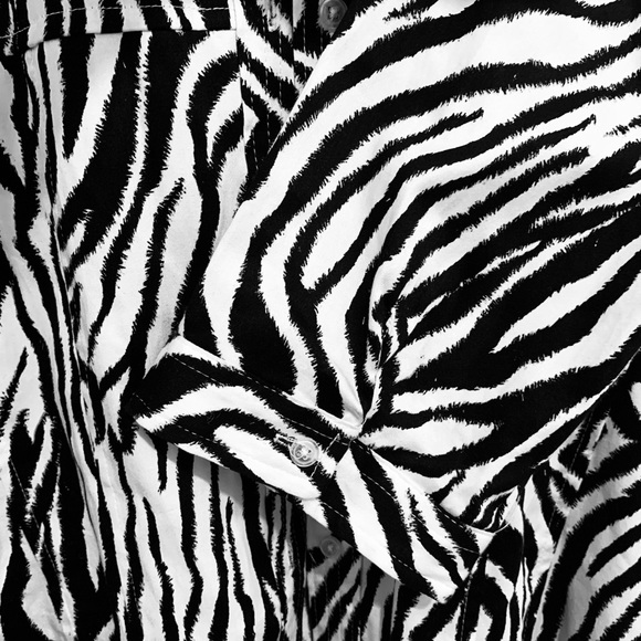 New York and Company size XL - Picture 4 of 5